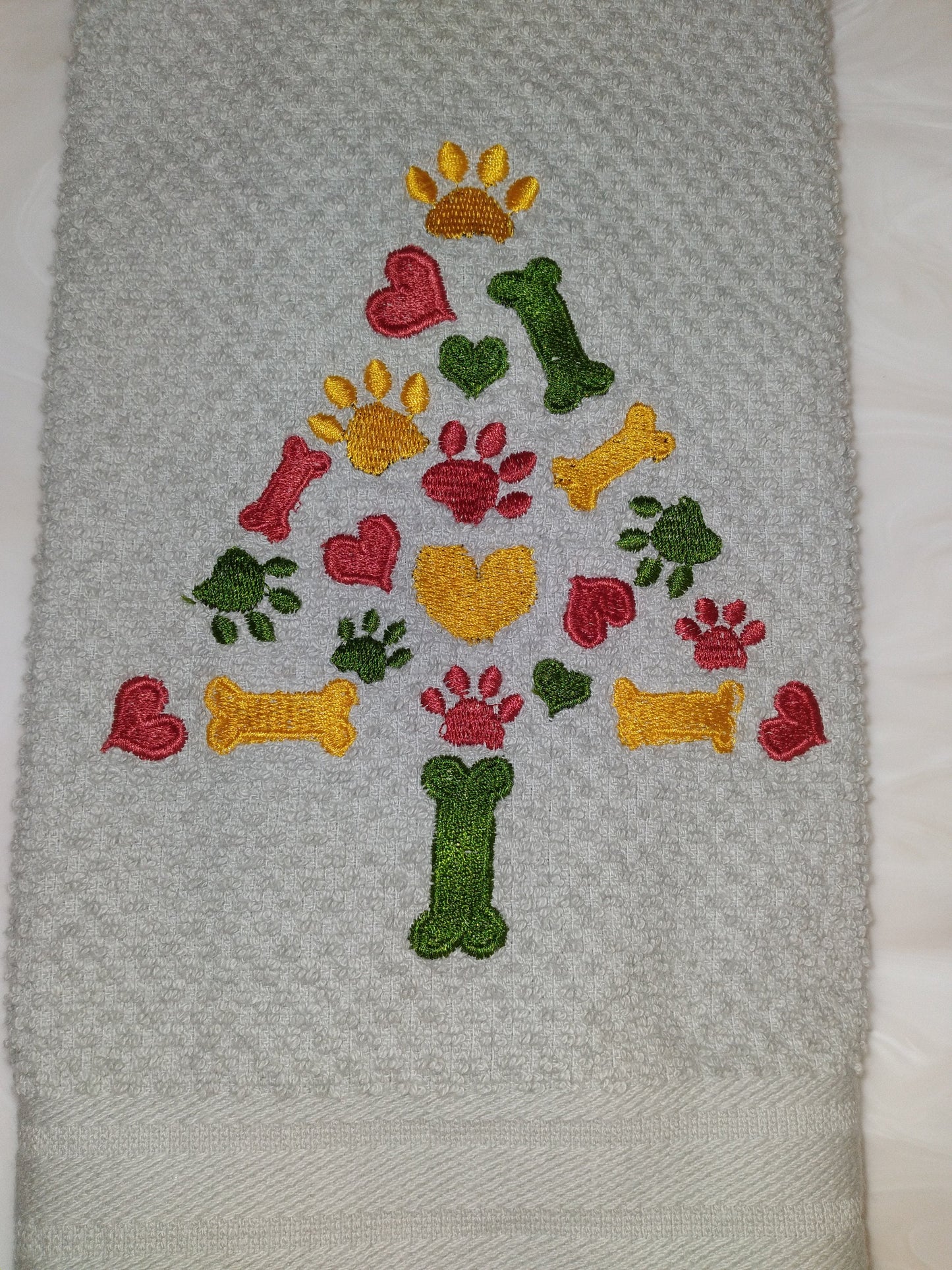 Dog Lover Christmas | Santa Paws | Christmas Tree | Dog Paw | Dog Bone | Dog Lover | Cat Lover | Pet Lover Gift | Christmas Host Gift