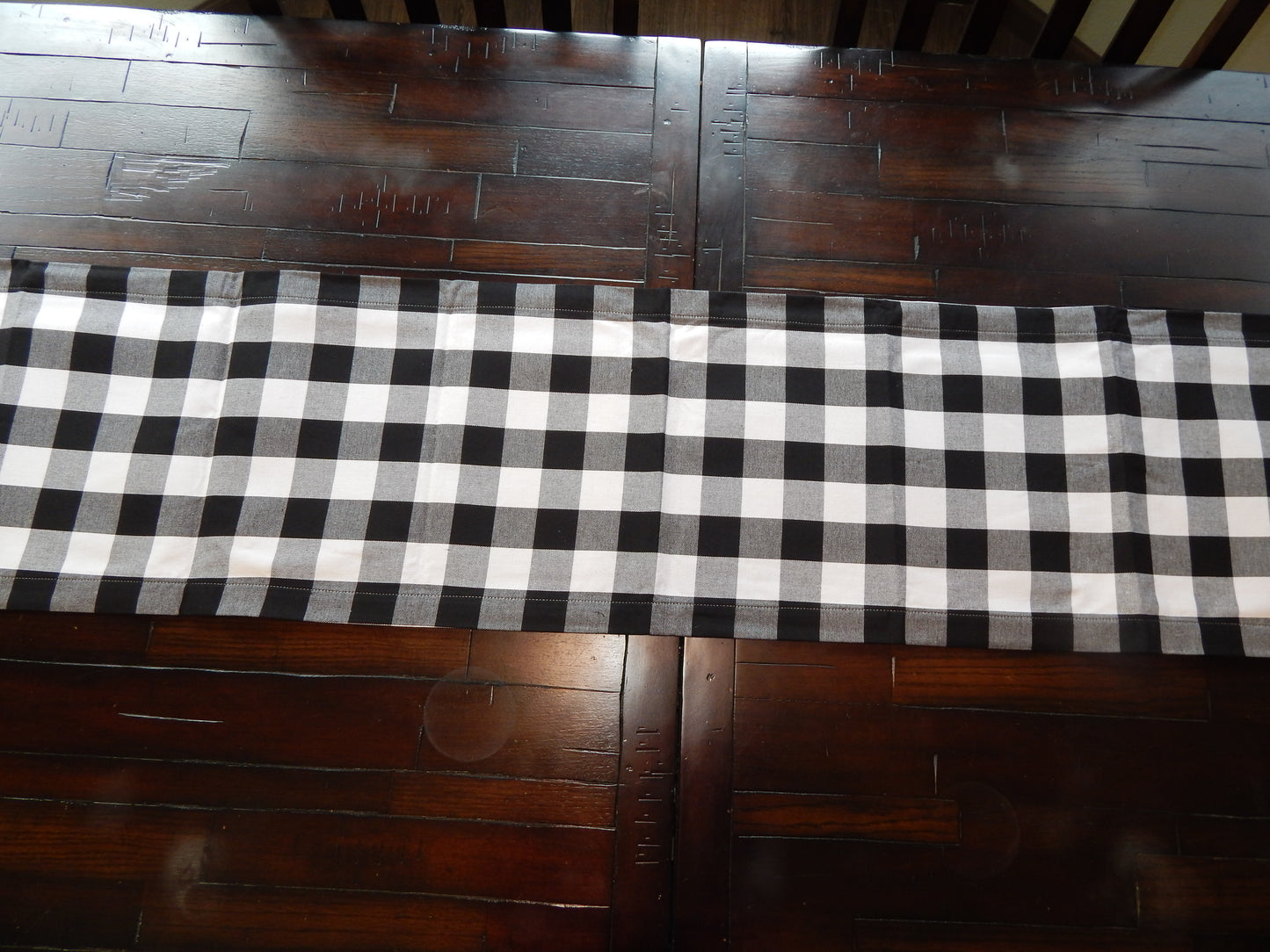 Plaid Table Runner | Red Plaid | White Plaid | Farmhouse | Plaid Decoration | Dining Room | Housewarming Gift