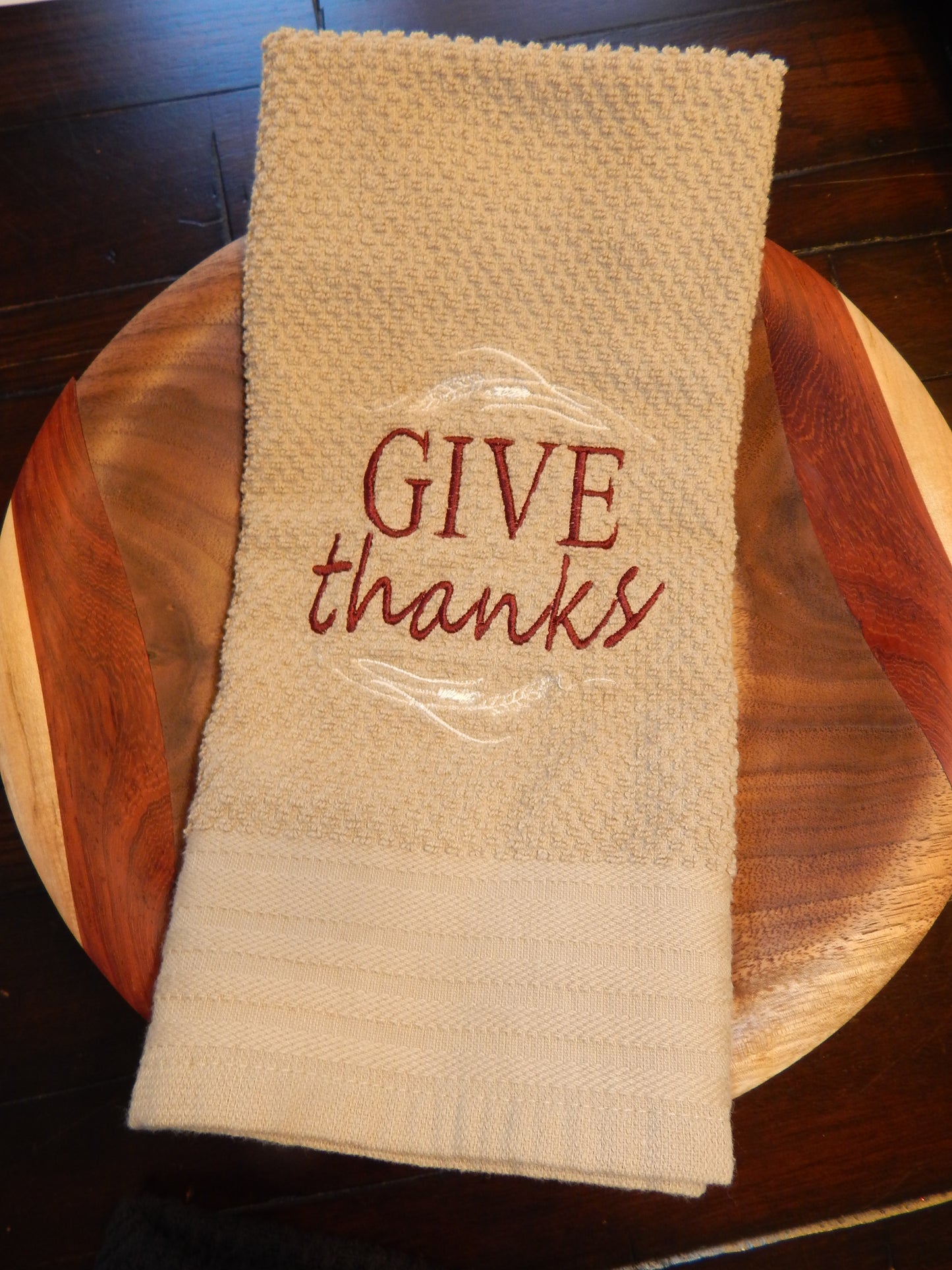 Give Thanks | Fall Towels | Fall Decorations | Thanksgiving Decoration | Host | Hostess Gift | Fall Gift | Gift for her | Thankful | Kitchen