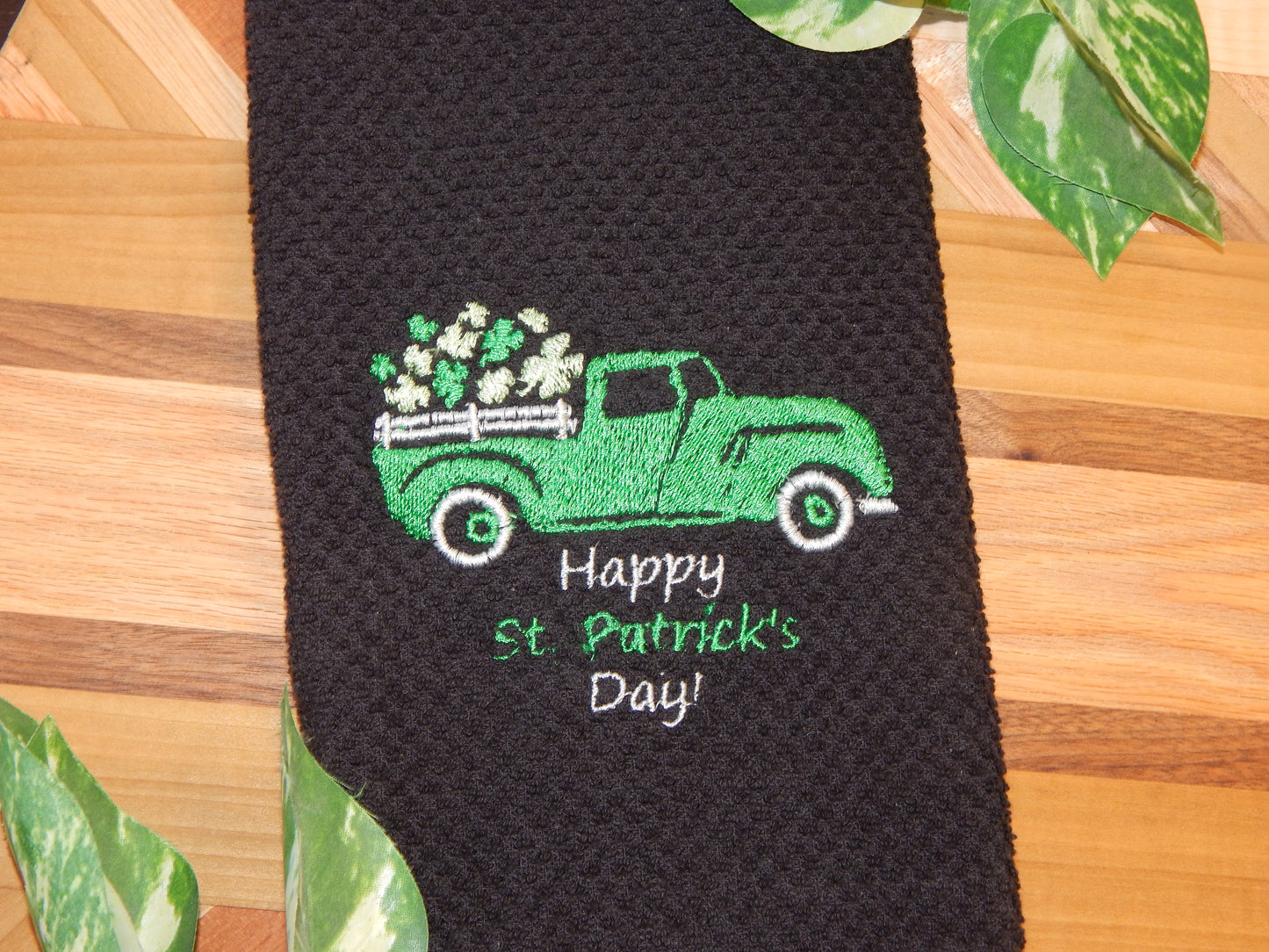 St. Patrick's Day Towel | St. Patty's Day | Embroidered | Decoration | Happy St. Patrick's Day | Kitchen Towel | Bathroom Towel | Shamrock